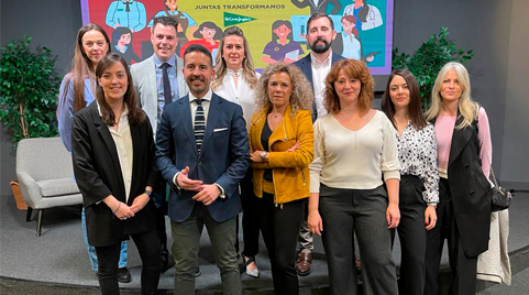 Valorian, en este #8m #DiaInternacionalDeLaMujer, ha estado presente en el acto institucional organizado por El Corte Inglés
