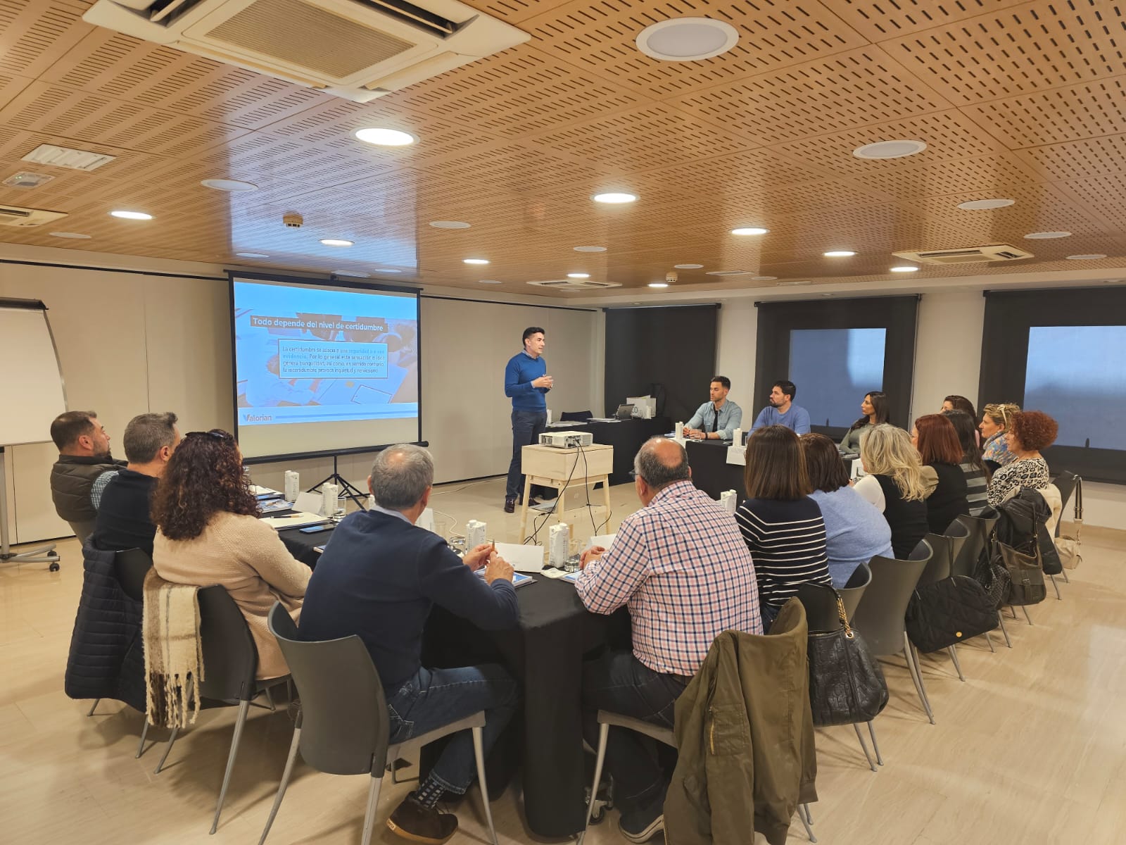 Nueva sesión formativa sobre negociación colectiva en Valorian Levante