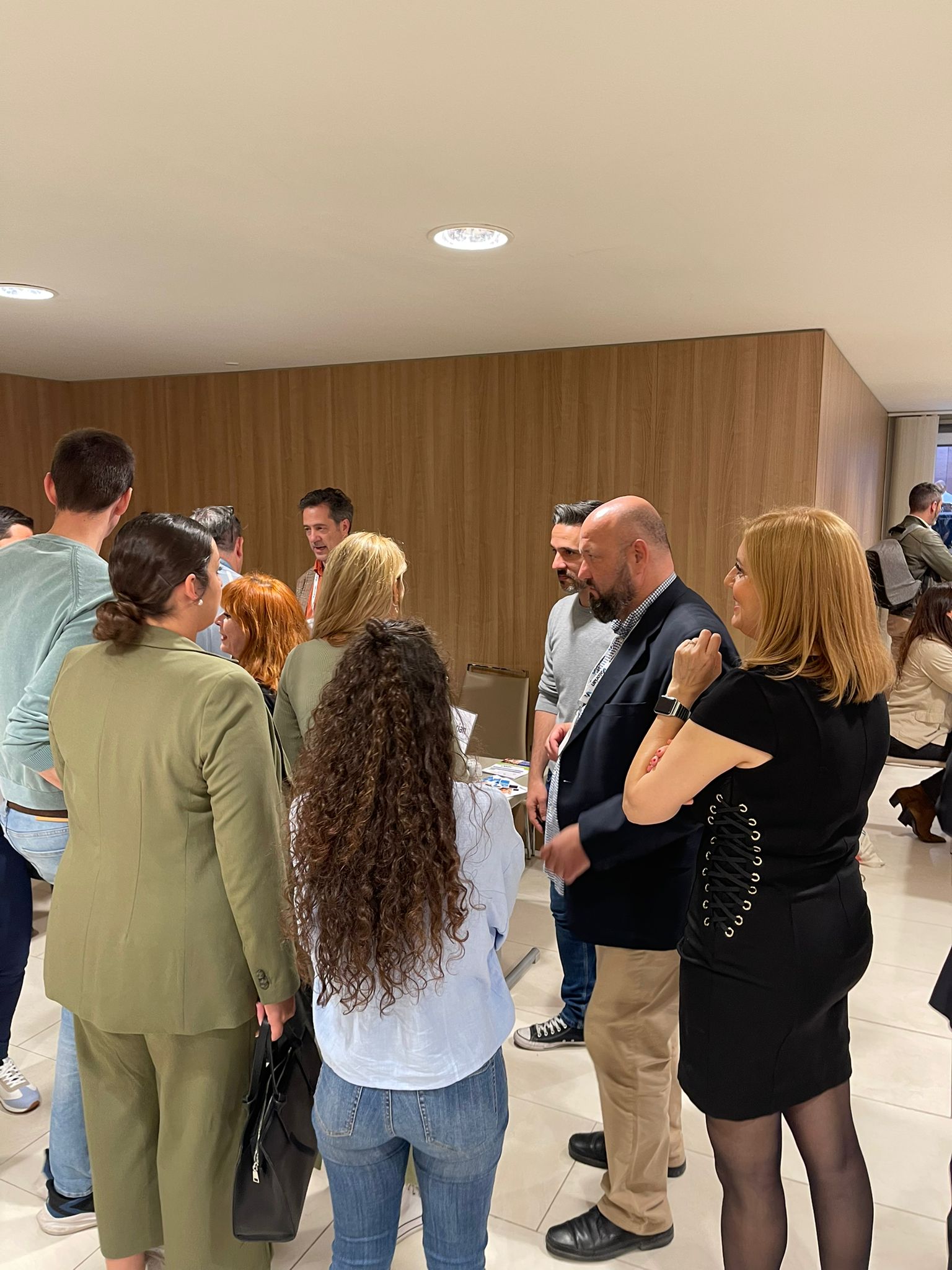 Valorian participa en el CEAV Profesional Tour 2024 en Málaga