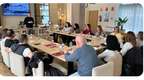 Sesión formativa en el territorial Valorian Cataluña y Baleares sobre negociación colectiva
