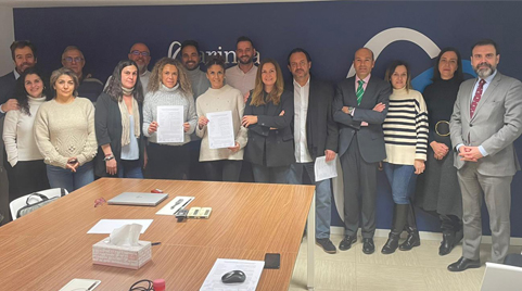 Valorian, en la firma del VIII Convenio Colectivo de AETCON