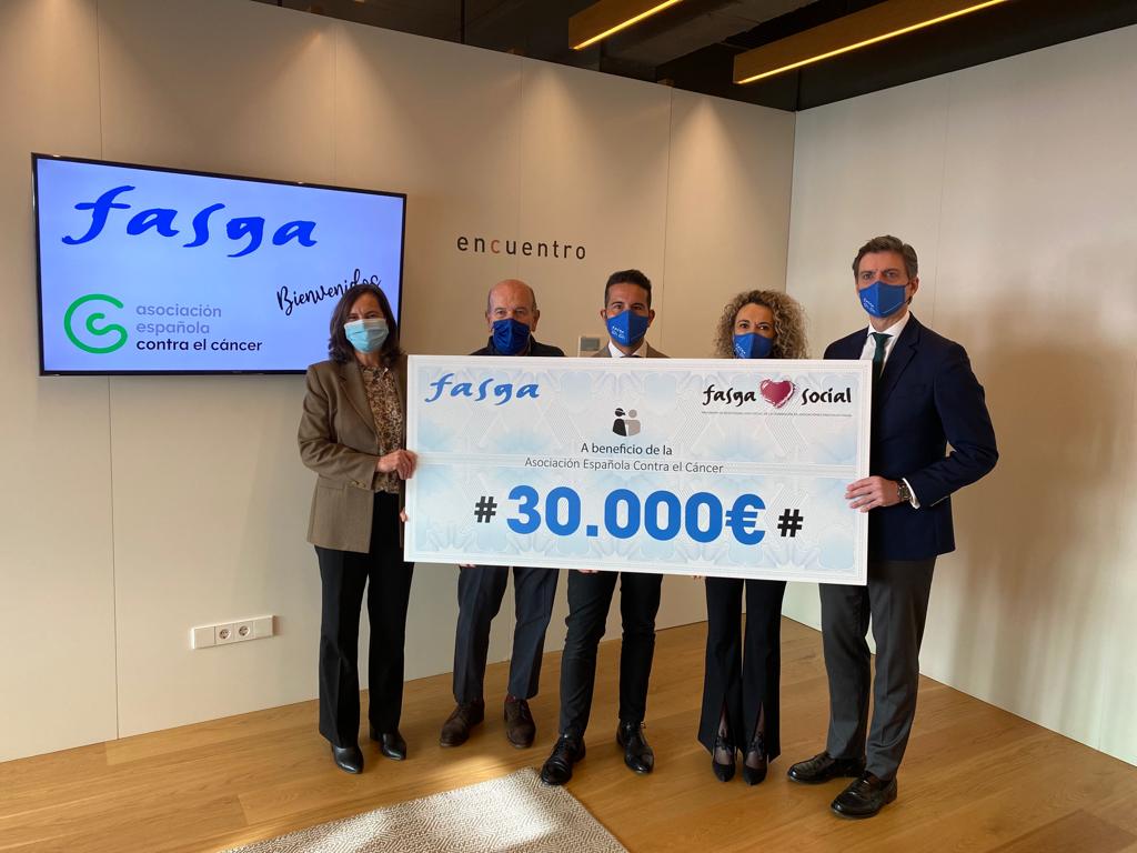 Fasga visita la Asociación Española contra el Cáncer en Madrid para seguir apoyando proyectos de investigación contra la enfermedad