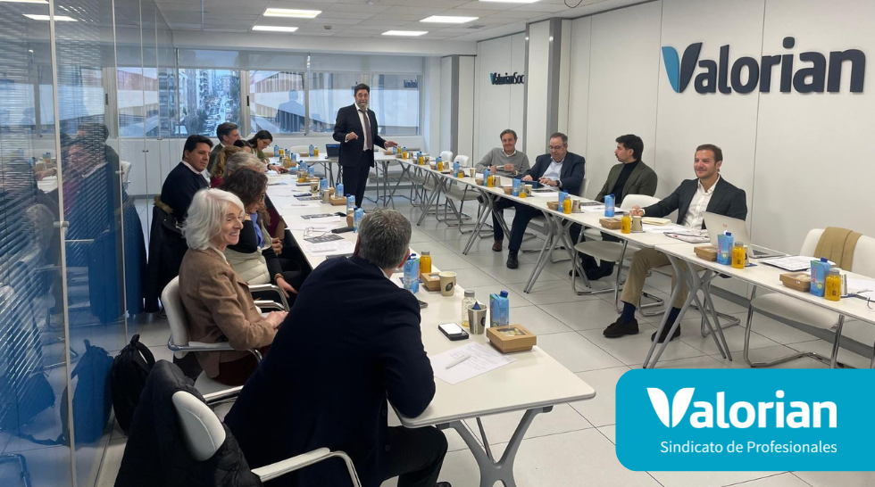 Acogemos en nuestra sede central la reunión del Centro de Excelencia DCH “Cuáles son las competencias del profesional en RRHH del futuro”